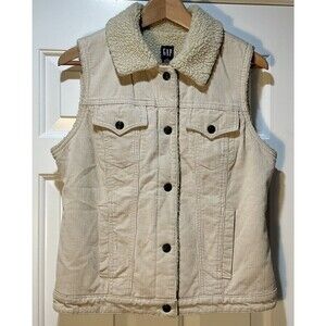 Gap Women’s Corduroy Vest Sherpa Fleece Lined Pockets Snap Up Size Medium